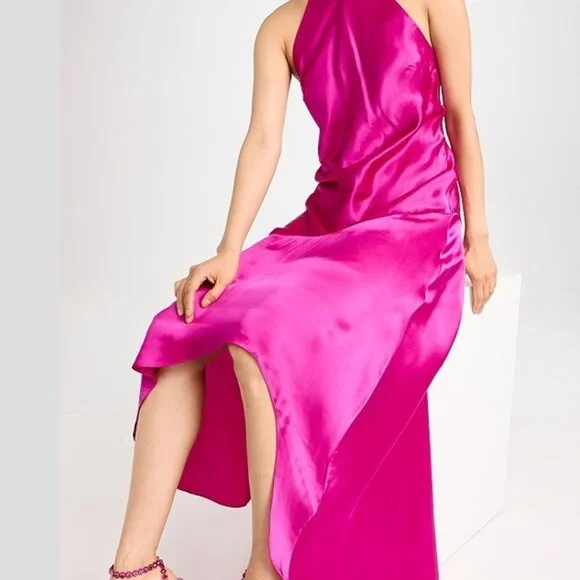 red halter neck maxi dress Shop Women's Pleated Red Halter Neck Maxi Dress| Showoffff main image 1